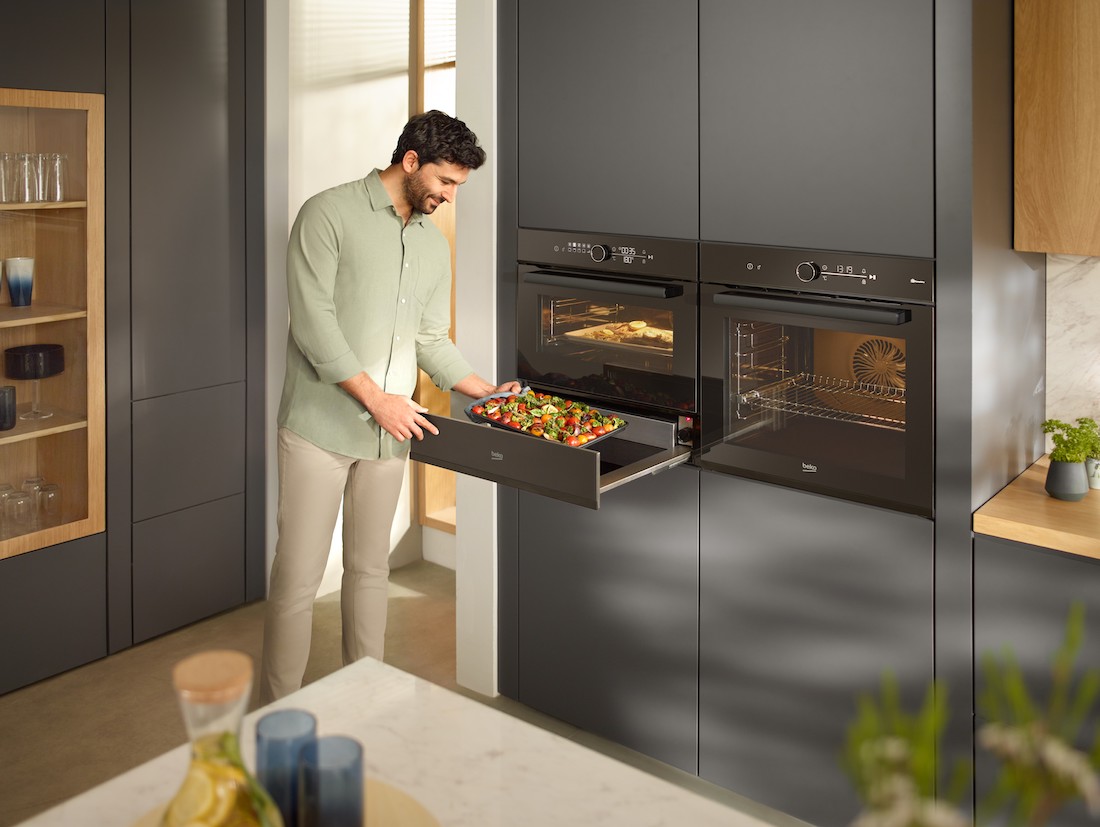FotoDeze full black design ovens zijn elegant en voorzien van slimme technologieën